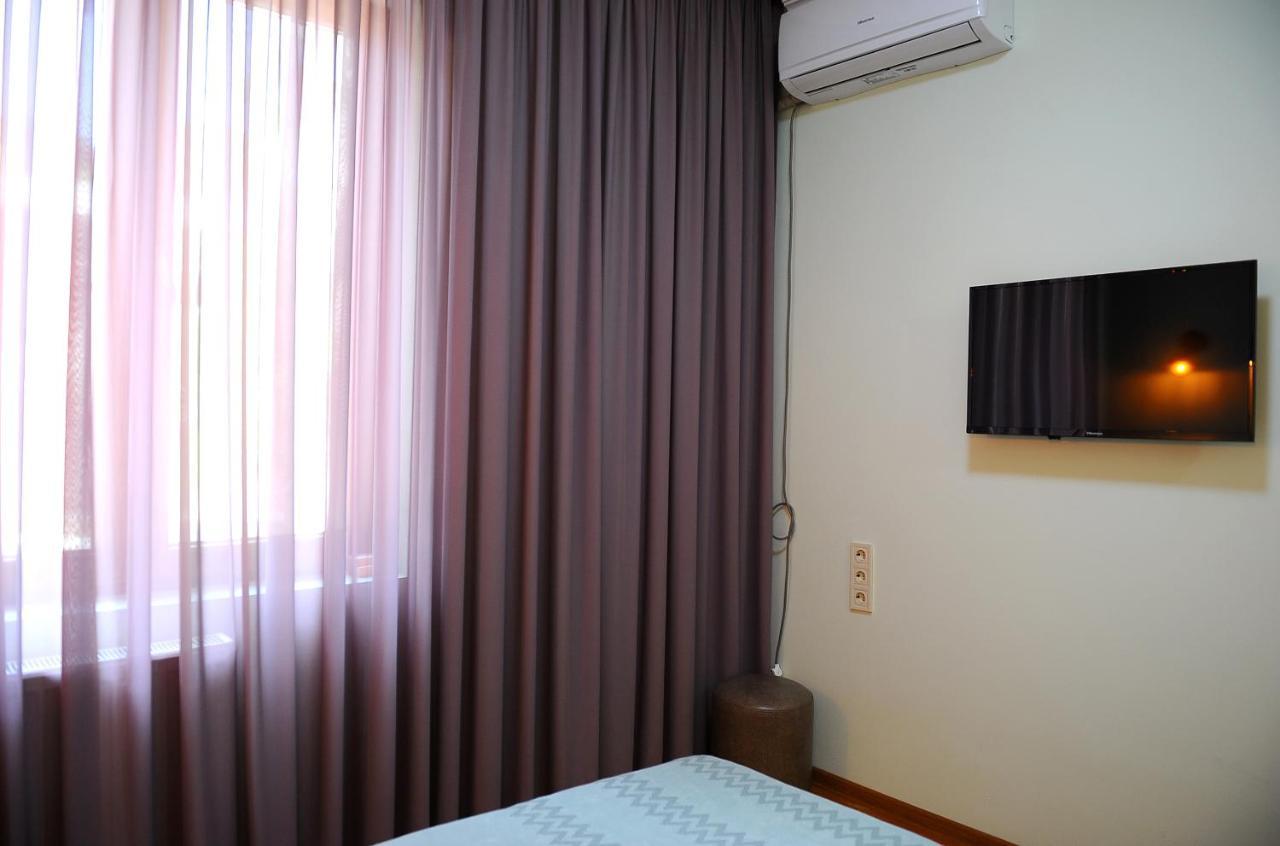 Janika Apartments Tbilisi ภายนอก รูปภาพ