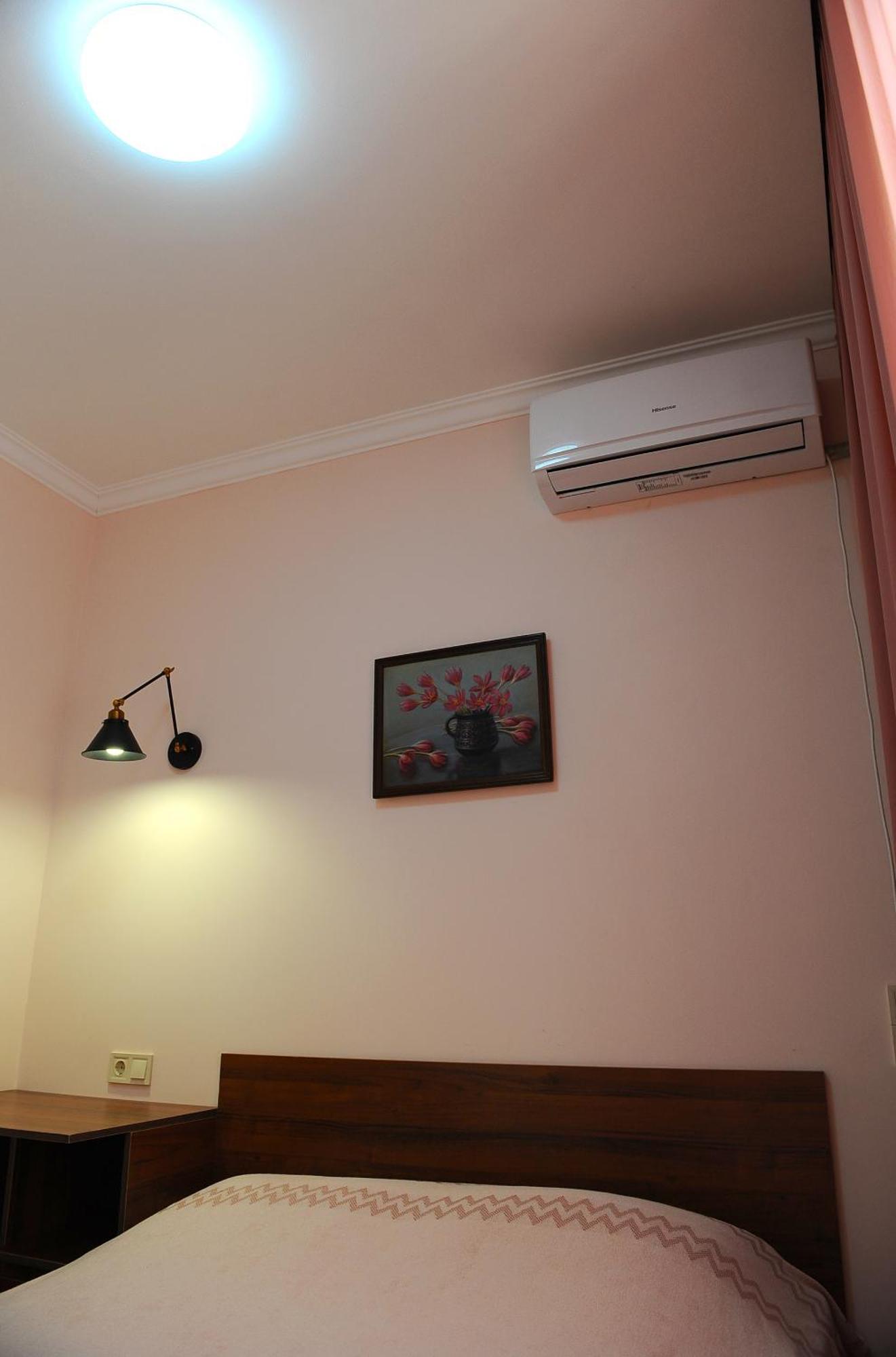 Janika Apartments Tbilisi ภายนอก รูปภาพ