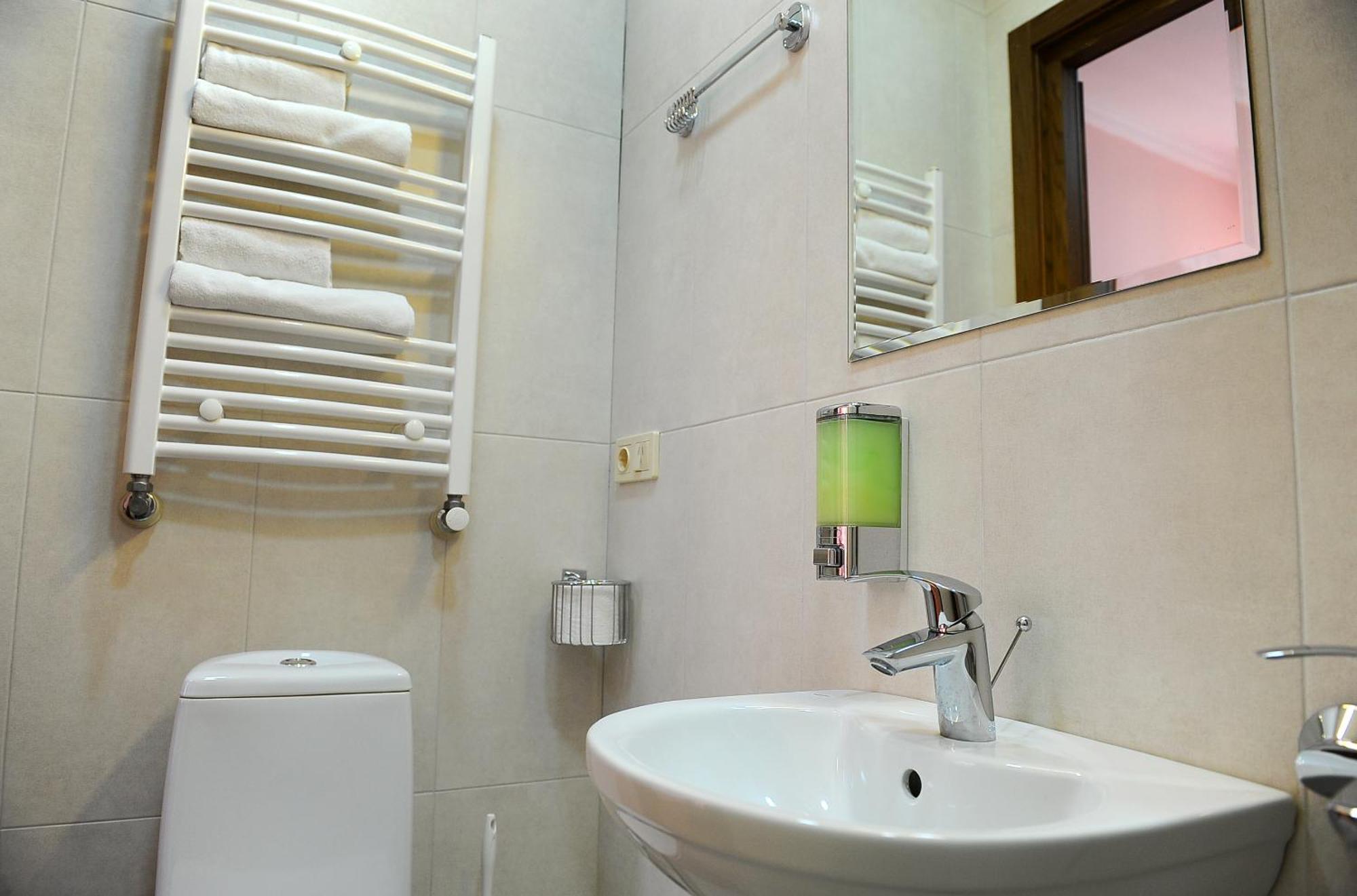 Janika Apartments Tbilisi ภายนอก รูปภาพ